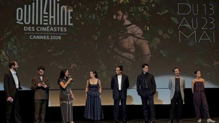 Selton Mello e os atores do filme La Perra em Cannes