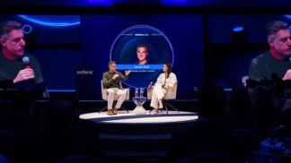 Luciano Huck no Fórum Esfera 2026