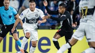 Olimpia e Vasco se enfrentam no Defensores del Chaco