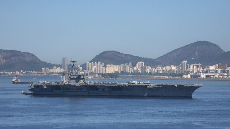 USS Nimitz, porta-aviões dos EUA