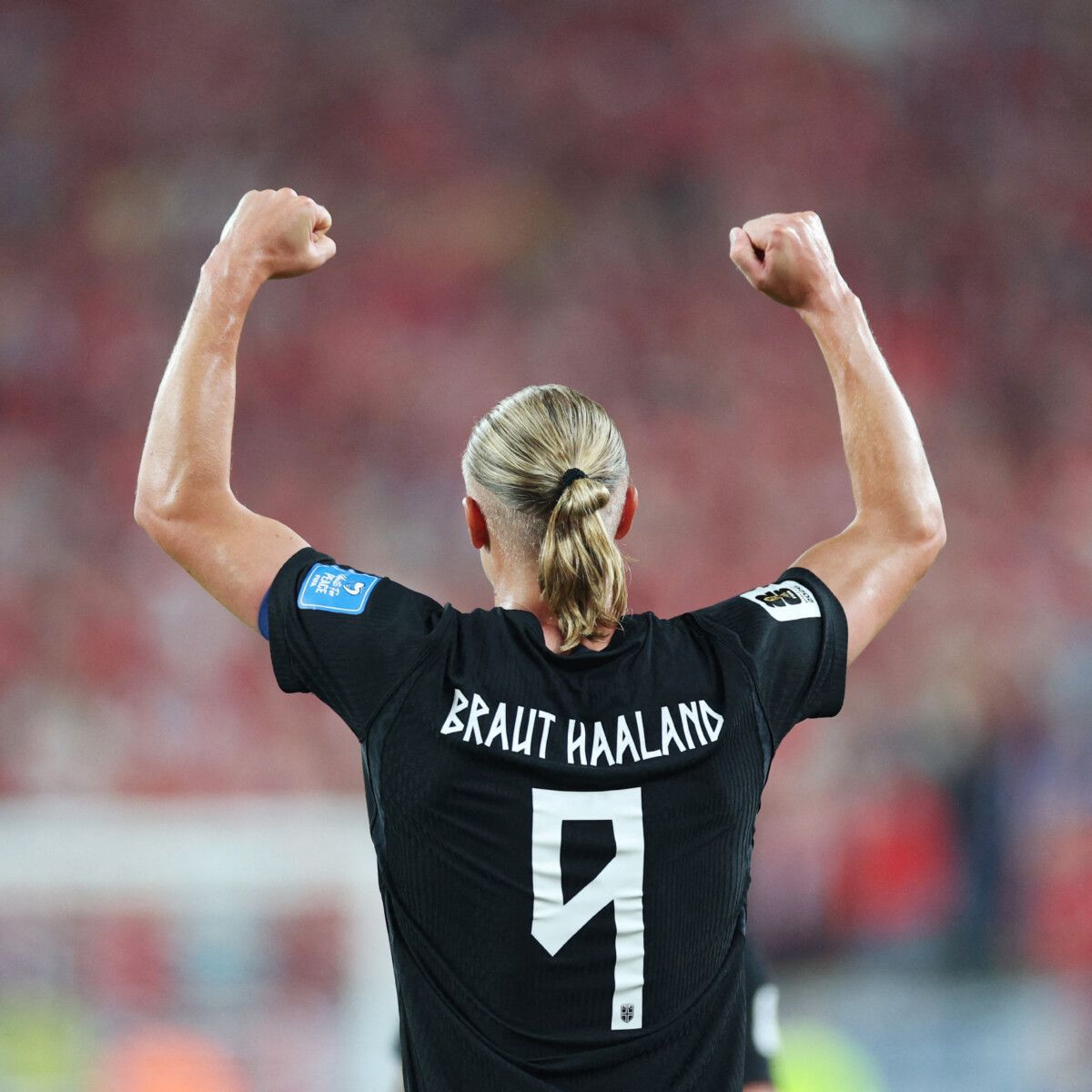 Entenda por que Haaland utiliza outro nome na camisa da Noruega na