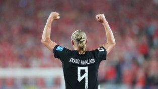 Erling Haaland comemora gol pela Noruega contra Senegal na Copa do Mundo 2026