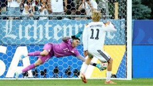 Soccer Football - FIFA World Cup 2026 - Round of 32 - Germany v Paraguay - Boston Stadium, Foxborough, Massachusetts, U.S. - June 29, 2026 Germany's Nick Woltemade has his penalty saved during the penalty shootout by Paraguay's Orlando Gill REUTERS/Peter Cziborra TPX IMAGES OF THE DAY