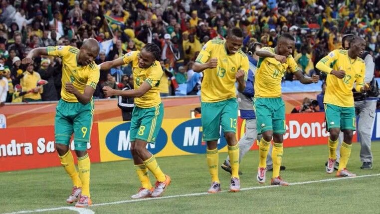 Comemoração do gol de Tshabalala, contra o México, na Copa do Mundo de 2010. (Foto: Divulgação/Fifa)