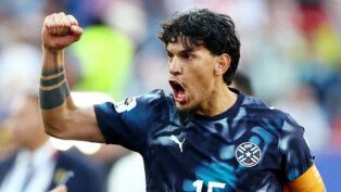 Soccer Football - FIFA World Cup 2026 - Round of 32 - Germany v Paraguay - Boston Stadium, Foxborough, Massachusetts, U.S. - June 29, 2026 Paraguay's Gustavo Gomez celebrates after the match as Paraguay qualify for the Round of 16 stage of the World Cup REUTERS/Peter Cziborra