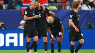 Soccer Football - FIFA World Cup 2026 - Group I - Norway v Senegal - New York/New Jersey Stadium, East Rutherford, New Jersey, U.S. - June 22, 2026 Norway's Erling Haaland celebrates scoring their third goal with Sander Berge REUTERS/Mike Segar