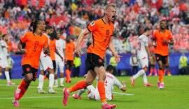 Soccer Football - FIFA World Cup 2026 - Group F - Tunisia v Netherlands - Kansas City Stadium, Kansas City, Missouri, U.S. - June 25, 2026 Netherlands' Jan Paul van Hecke celebrates scoring their third goal with Nathan Ake IMAGN IMAGES via Reuters/Jay Biggerstaff TPX IMAGES OF THE DAY