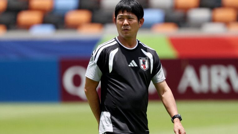 Soccer Football - FIFA World Cup 2026 - Japan Training - Houston Dash & Dynamo Stadium, Houston, Texas, U.S. - June 28, 2026 Japan coach Hajime Moriyasu during training IMAGN IMAGES via Reuters/Troy Taormina