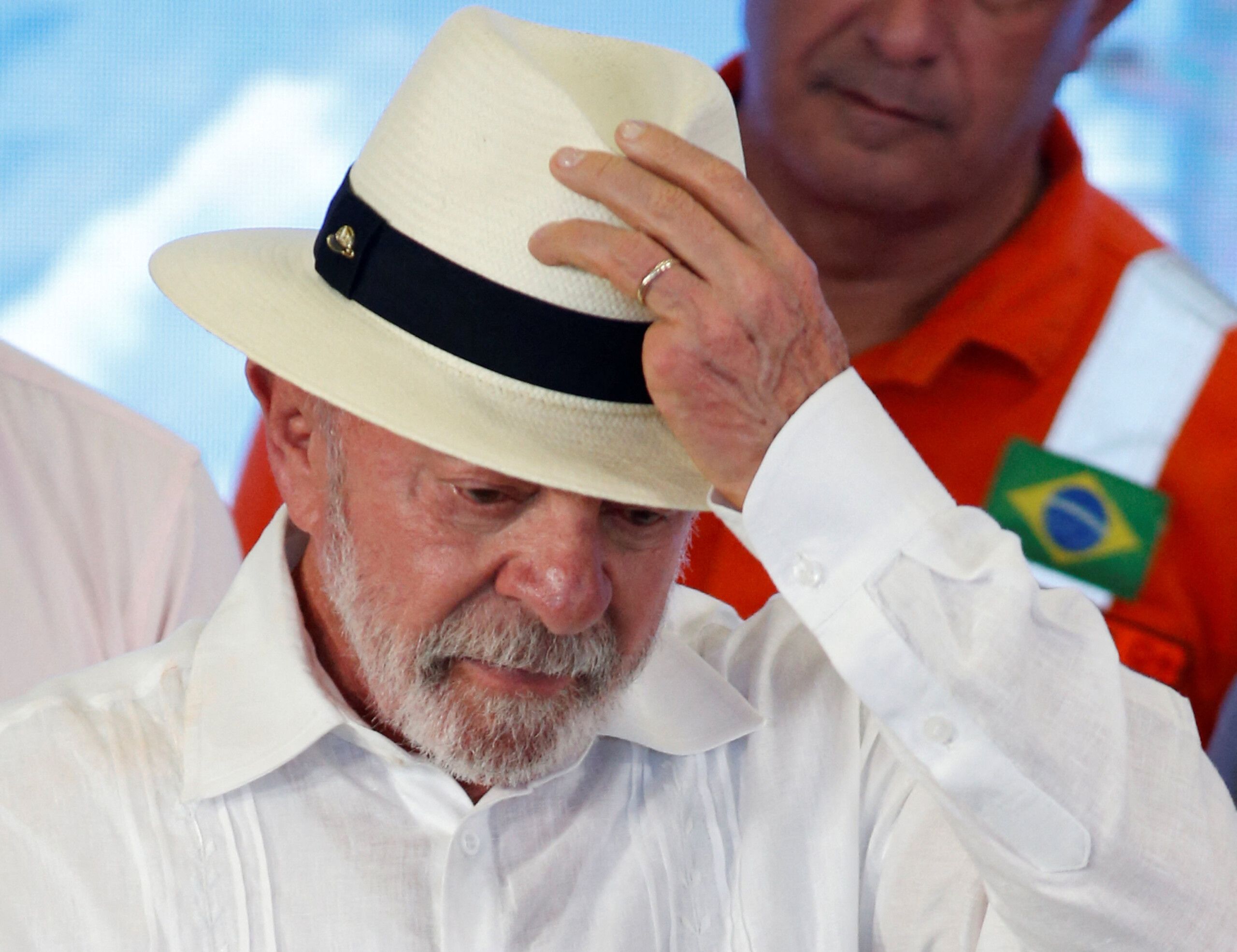 Lula conclui tratamento de radioterapia para câncer no couro cabeludo | TMC