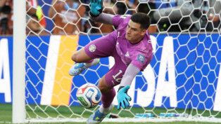 Soccer Football - FIFA World Cup 2026 - Round of 32 - Germany v Paraguay - Boston Stadium, Foxborough, Massachusetts, U.S. - June 29, 2026 Paraguay's Orlando Gill saves a penalty missed by Germany's Nick Woltemade IMAGN IMAGES via Reuters/Paul Rutherford