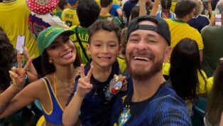 Bianca Andrade e Fred Bruno levam o filho Cris a jogo do Brasil na Copa do Mundo