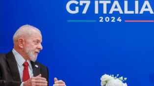 Presidente da República, Luiz Inácio Lula da Silva, durante Encontro com a Presidente do Conselho de Ministros da República Italiana, Giorgia Meloni , no Hotel Borgo Egnazia. Puglia – Itália