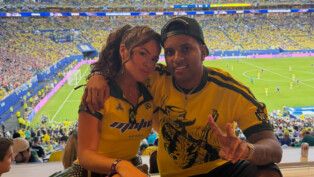 Maisa e Rodrygo assistem a jogo do Brasil em Miami (EUA)
