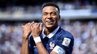 Kylian Mbappé comemora gol contra Senegal na Copa do Mundo de 2026