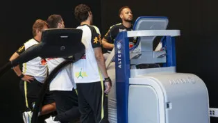 Neymar faz fisioterapia em Nova Jersey
