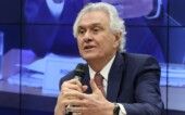 Comissão Especial que analisa a proposta de emenda à Constituição da segurança pública (PEC 018/2025), a chamada PEC da Segurança Pública, realiza audiência, às 10h, para debater o tema Competências federativas na segurança públicas sob a ótica estadual. Participam os governadores de Goiás, Ronaldo Caiado, e de São Paulo, Tarcísio de Freitas.