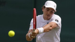 João Fonseca vence De Jong e avança à 3ª rodada de Wimbledon