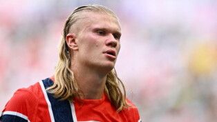 Erling Haaland contra a Inglaterra