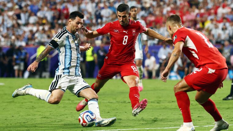 Messi em Argentina x Suíça