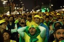 FIFA World Cup 2026 - Round of 16 - Brazil v Norway - Fans gather in Sao Paulo Soccer Football - FIFA World Cup 2026 - Round of 16 - Brazil v Norway - Fans gather in Sao Paulo - Sao Paulo, Brazil - July 5, 2026 Brazil fans react as they watch the match in Sao Paulo REUTERS/Tuane Fernandes