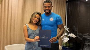 Davi Brito e Emilly Araújo se casam no civil em Salvador