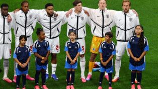 Soccer Football - FIFA World Cup 2026 - Semi Final - England v Argentina - Atlanta Stadium, Atlanta, Georgia, U.S. - July 15, 2026 England players line up during the national anthems before the match REUTERS/Carlos Barria