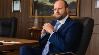 Qual é a fortuna de Nelson Wilians, alvo da Operação Distrato?