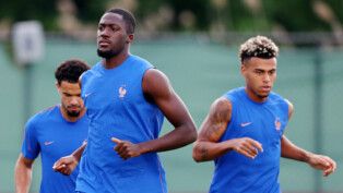 Soccer Football - FIFA World Cup 2026 - France Training - Melanie Lane Training Grounds, East Hanover, New Jersey, U.S. - June 29, 2026 France's Warren Zaire Emery, Ibrahima Konate and Desire Doue during training IMAGN IMAGES via Reuters/Vincent Carchietta