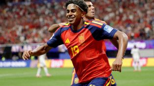 Soccer Football - FIFA World Cup 2026 - Group H - Spain v Saudi Arabia - Atlanta Stadium, Atlanta, Georgia, U.S. - June 21, 2026 Spain's Lamine Yamal celebrates scoring their first goal REUTERS/Claudia Greco TPX IMAGES OF THE DAY