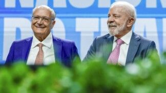 03.03.2026 - Vice-Presidente da República e Ministro do Desenvolvimento, Indústria, Comércio e Serviços, Geraldo Alckmin e o Presidente da República, Luiz Inácio Lula da Silva, durante a abertura da 2º Conferência Nacional do Trabalho, no Teatro Celso Furtado. São Paulo - SP