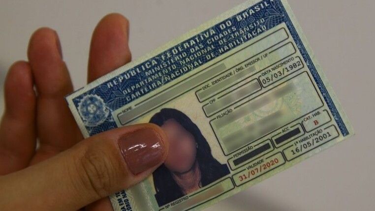 Imagem ilustrativa de CNH