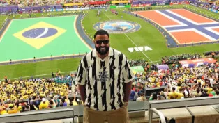 DJ Khaled no jogo Brasil x Noruega