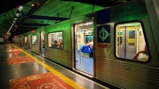 Metrô na estação Alto do Ipiranga