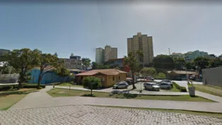 Praça da Jabuticaba, em Contagem, ensolarada