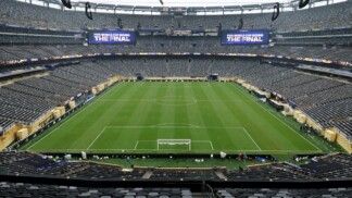 Vista geral do interior do MetLife Stadium, em East Rutherford, Nova Jersey (EUA), antes da entrevista coletiva do Grupo de Estudos Técnicos da Fifa na véspera da final da Copa do Mundo de 2026.