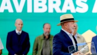 24.07.2026 - Presidente da República, Luiz Inácio Lula da Silva, durante Intervenções sobre o início das atividades da empresa Avibras Aeroco, na sede da Avibras Aeroco, Jacareí - SP.