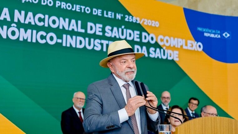 20.07.2026 - Presidente da República, Luiz Inácio Lula da Silva, durante Sanção do Projeto de Lei nº 2.583, de 2020, que cria a Estratégia Nacional de Saúde do Complexo Econômico-Industrial da Saúde (ENSCEIS), no Palácio do Planalto, Brasília - DF.