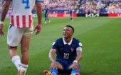 Futebol — Copa do Mundo da FIFA 2026 — oitavas de final — Paraguai x França — Estádio da Filadélfia, Filadélfia, Pensilvânia, EUA — 04/07/2026. Kylian Mbappé, da França, reage durante a partida.