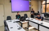 foto mostra comissão na câmara de BH