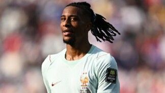 Futebol — Copa do Mundo da FIFA 2026 — quartas de final — França x Marrocos — Estádio de Boston, Foxborough, Massachusetts, EUA — 09/07/2026. Michael Olise, da França, reage durante a partida.