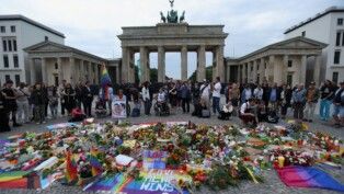 ataque parada lgbt alemanha