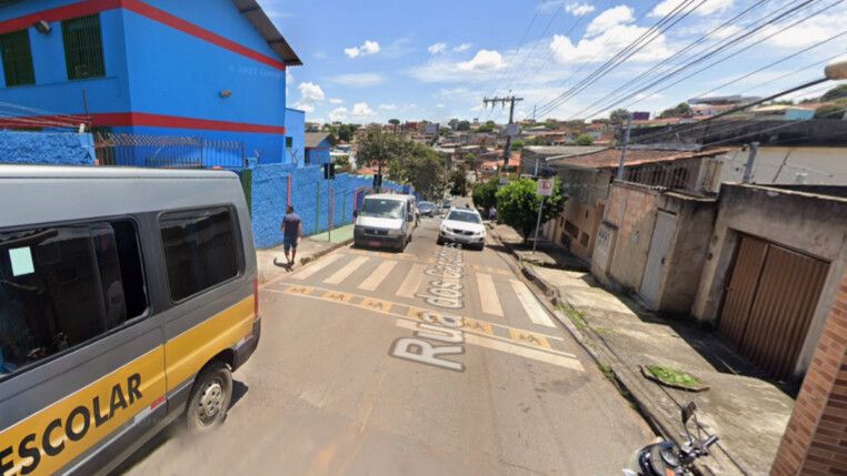 Rua de Belo Horizonte captada pelo carro do Google