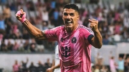 Luis Suárez celebra gol do Inter Miami contra o Chicago Fire