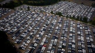 Pátio da montadora Volkswagen, em São Bernardo do Campo, na Grande São Paulo