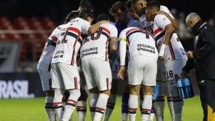 São Paulo enfrenta o Coritiba no sábado, às 21h, no MorumBIS - Foto: Rubens Chiri e Paulo Pinto / São Paulo FC