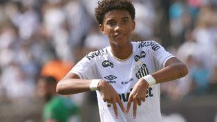 Robinho Jr em jogo pelo Santos - Foto: MAURÍCIO DE SOUZA/AGIF - AGÊNCIA DE FOTOGRAFIA/ESTADÃO CONTEÚDO