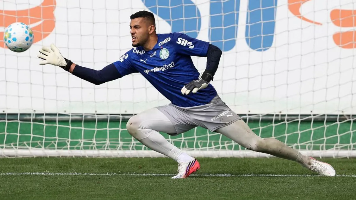 Palmeiras negocia venda de Kaique ao Sporting e saída de Arthur