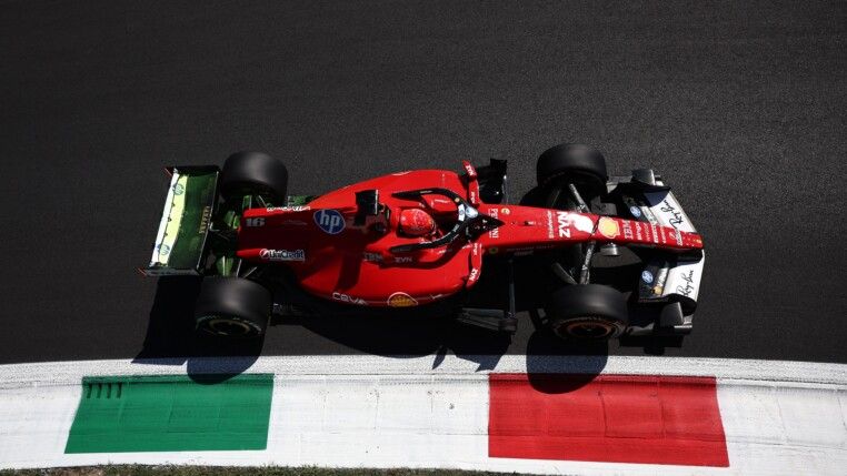 Charles Leclerc, da Ferrari , durante o treino livre. (Foto: REUTERS/Jakub Porzycki)