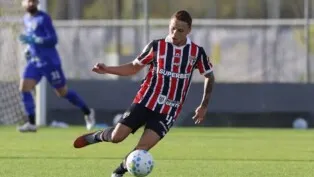 Maik em jogo treino pelo São Paulo - Foto: Rubens Chiri/ São Paulo FC