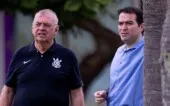 Osmar Stabile, presidente do Corinthians, e Marcelo Paz, executivo de futebol